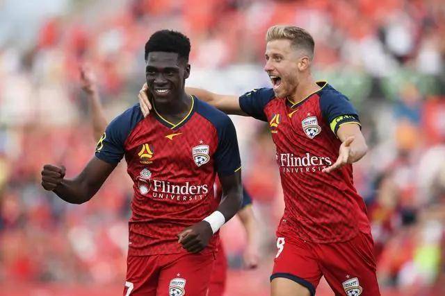 哈利20+7+8步行者力克魔术 雷霆大胜灰熊3连胜