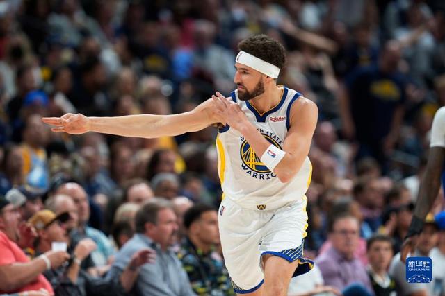 国王大胜篮网重回第八 马克西52分76人胜马刺