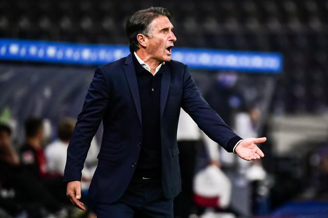 NBA新赛季正式揭幕 凯尔特人升起第18面冠军旗